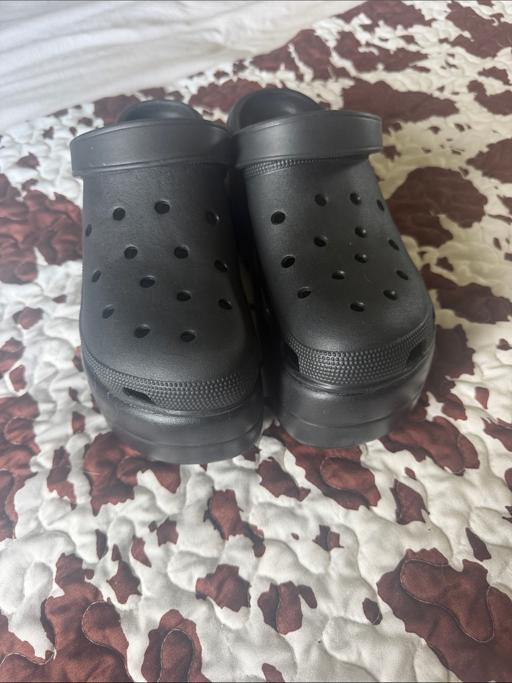 Black Platform Clogs - Picture 2 of 6